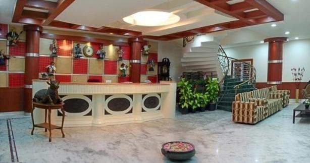 فندق كوماراراجا بالاس ييلاجيري المظهر الخارجي الصورة